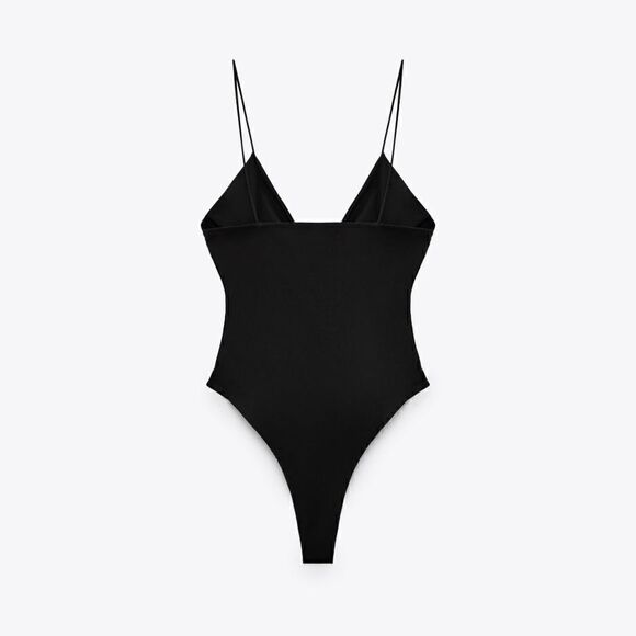 BLOGGERS FAV 🖤Zara Black Cut Out Bow Bodysuit Size Small or Medium NWT N… - Picture 4 of 8